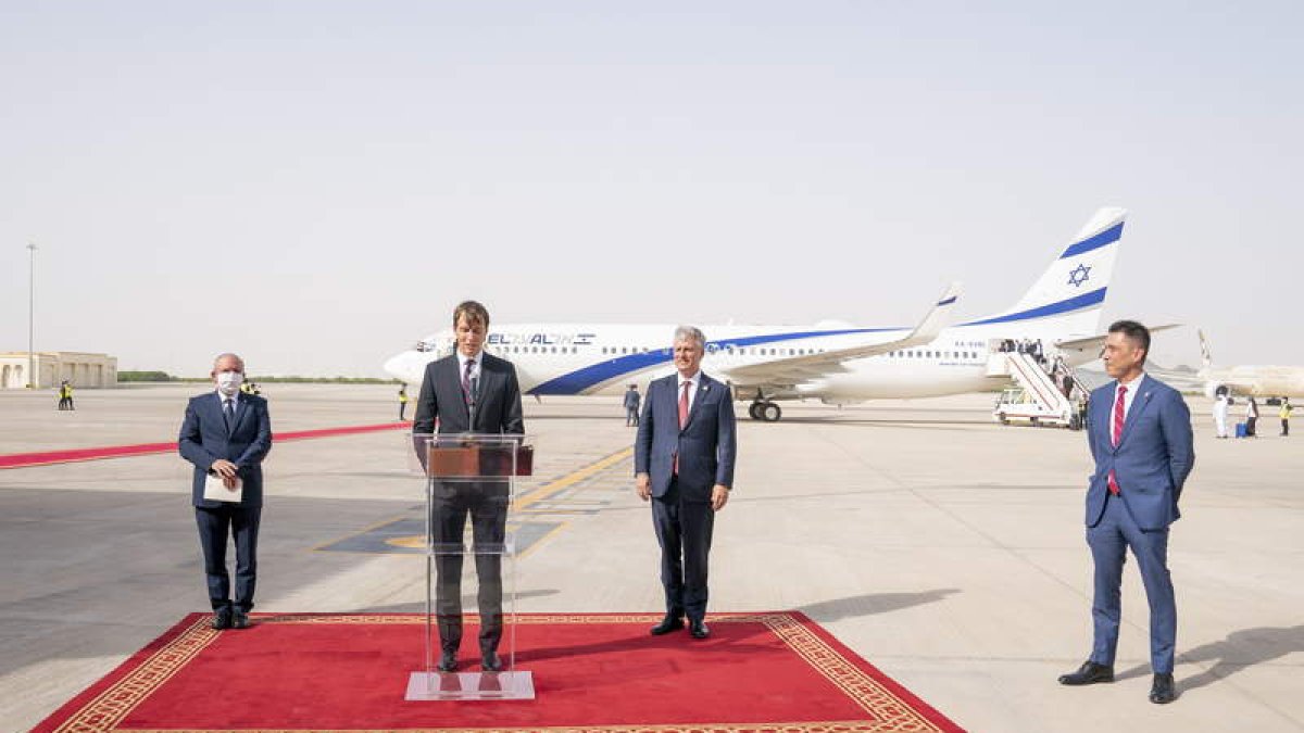 El avión israelí en el aeropuerto de Abu Dhabi. HAMAD AL KAABI