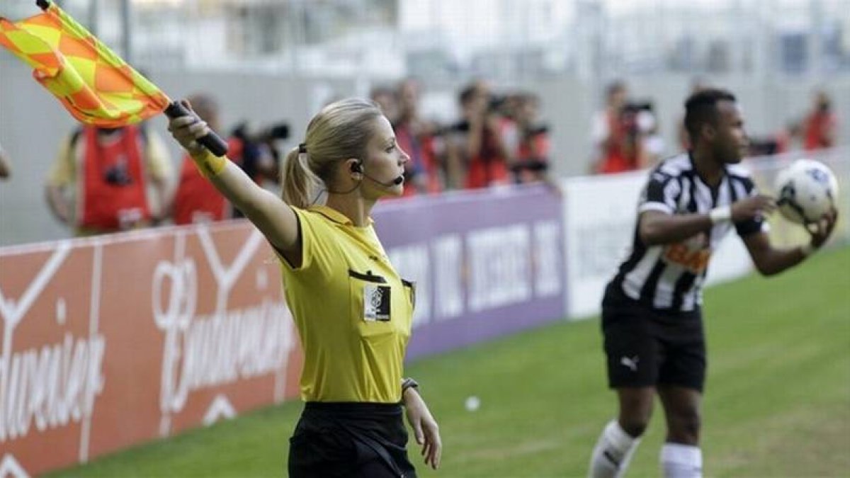 Fernanda Colombo, durante el Atlético Mineiro-Cruzeiro, de la liga brasileña.