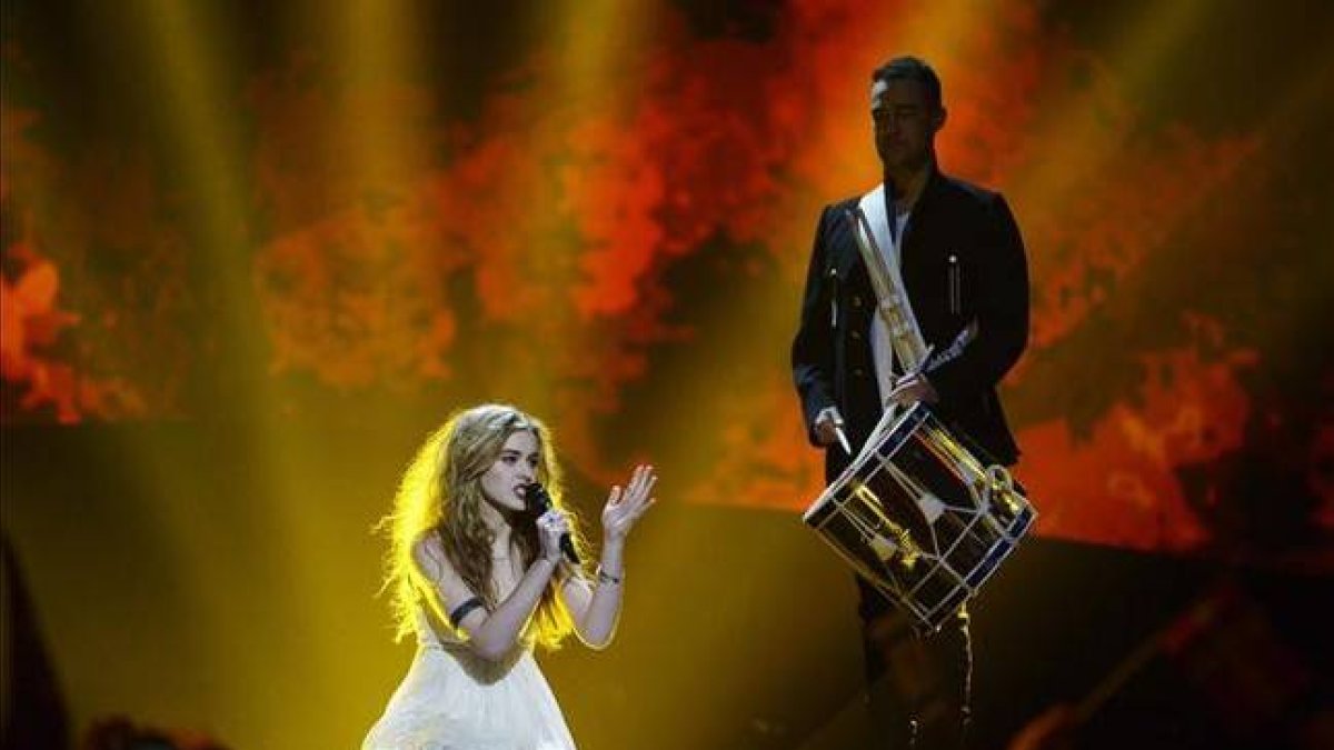 La danesa Emmelie de Forest, en su actuación en la semifinal de Eurovisión.