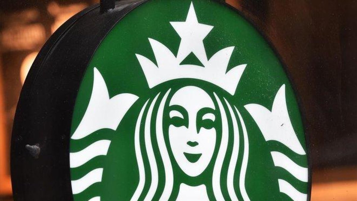 Logo de Starbucks, el cual algunos fans dicen haber identificado en Juego de tronos.