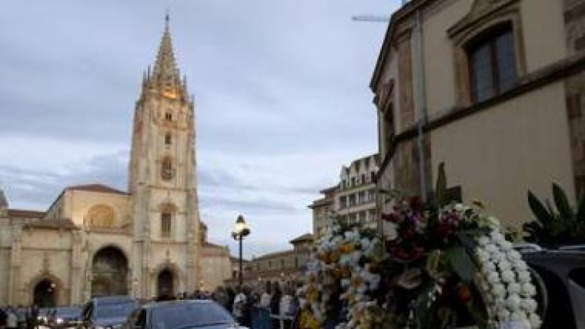 El funeral de Sabino Fernández Campo tuvo lugar en la catedral de Oviedo.