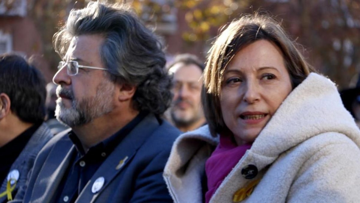 Acto electoral de ERC con la presencia de Carme Forcadell y Antoni Castellà en Mataró