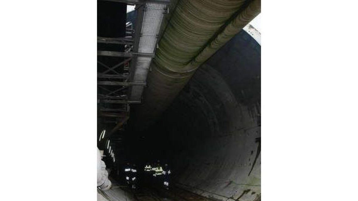 Uno de los túneles de la variante, en una imagen de archivo.