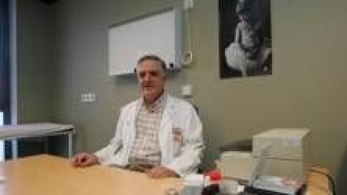 Santiago Lapeña, responsable de la unidad de Alergia Pediátrica y coordinador del estudio