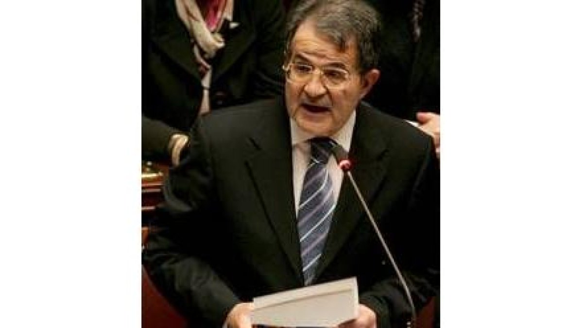 Romano Prodi, durante su intervención ayer en el parlamento en Roma