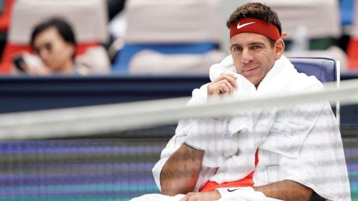 Del Potro, en un descanso del fatídico partido ante Coric.