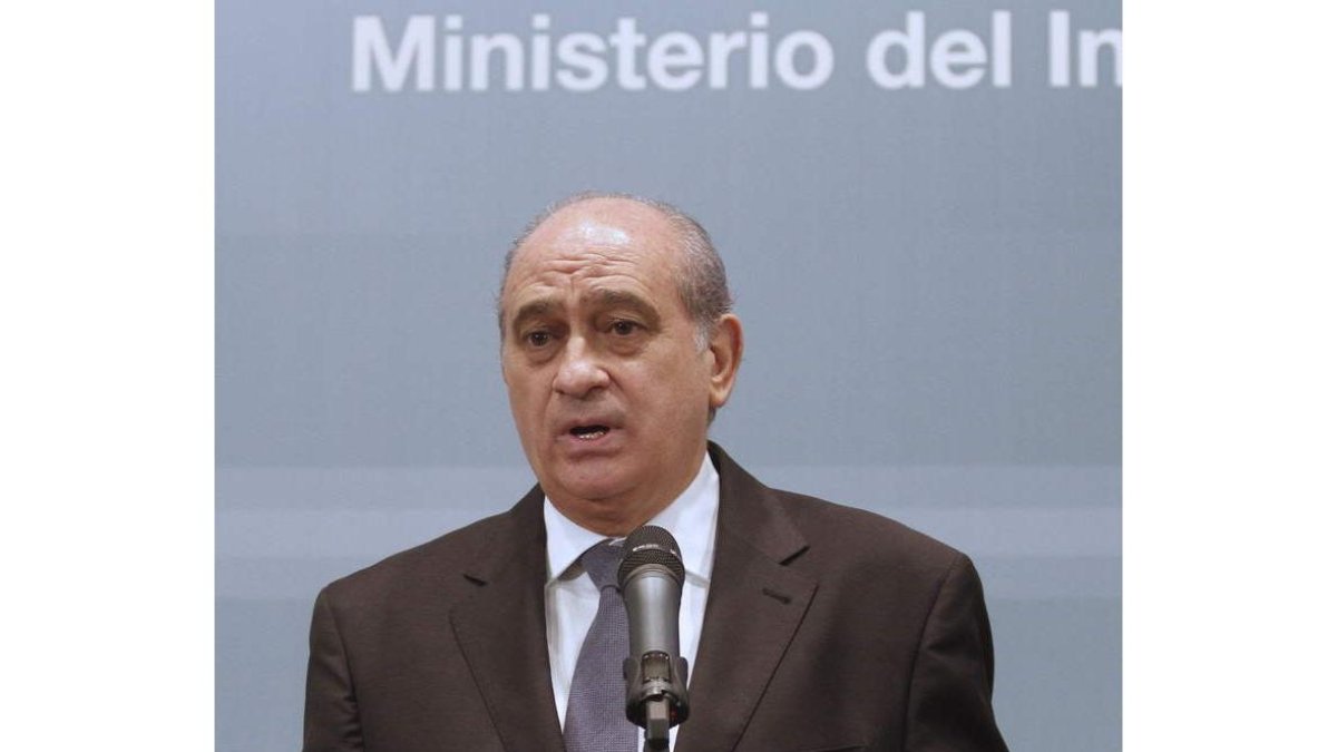 Jorge Fernández Díaz en su primera rueda de prensa.