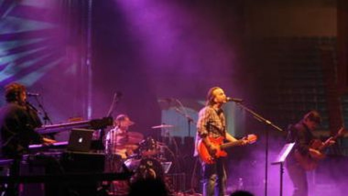 Imagen del concierto que Los Secretos ofreció en el León Arena el pasado mes de julio.