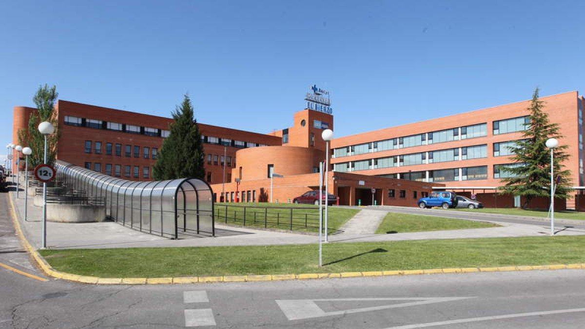La fachada del hospital será objetivo de estudio para determinar sus problemas.