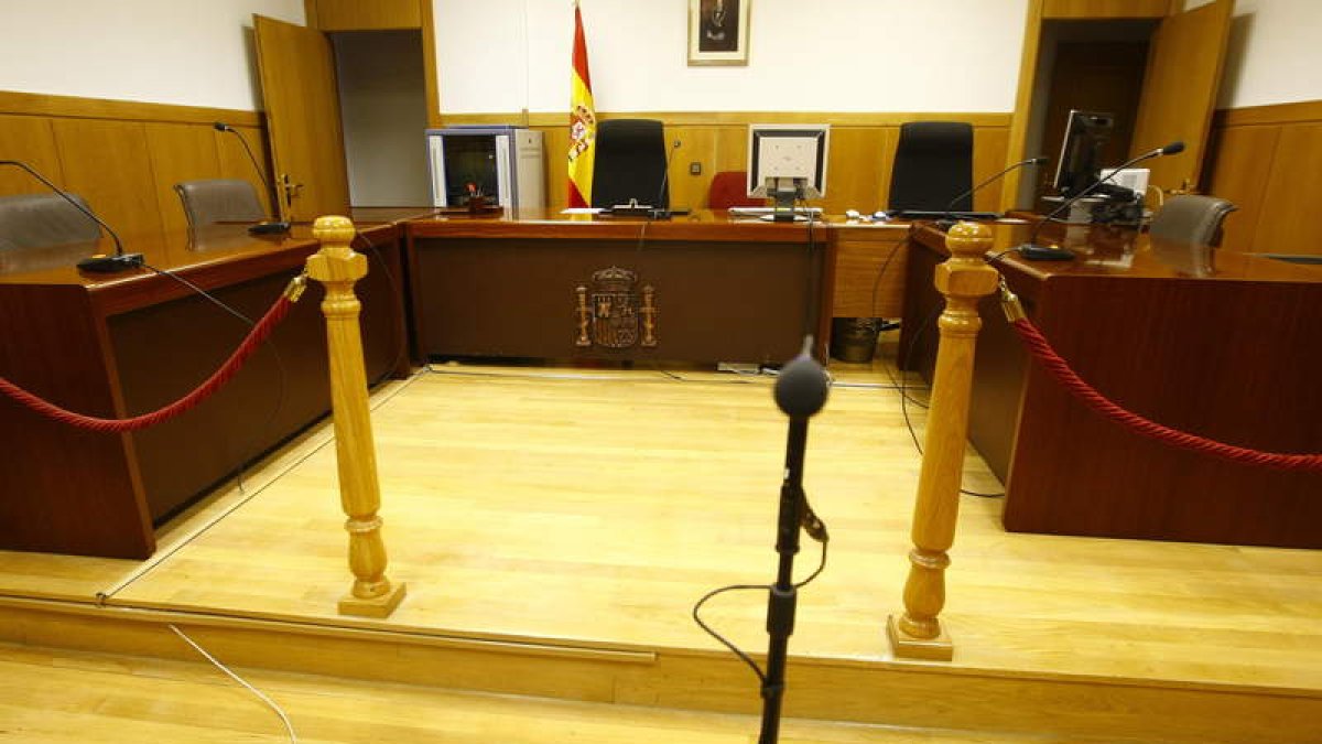 Sala de vistas de un juzgado de León. RAMIRO