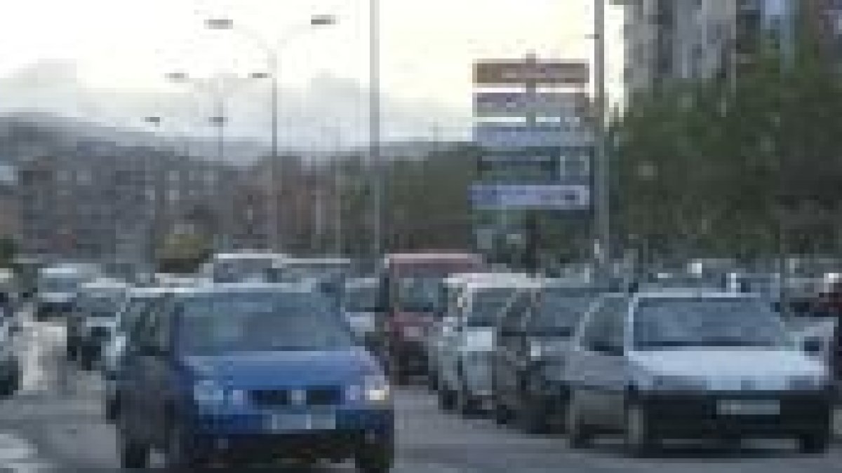 El PSOE denunció ayer los problemas de tráfico en Ponferrada