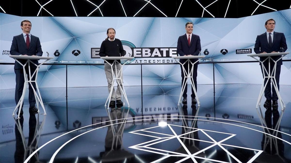 Los candidatos en el segundo debate televisivo, en esta ocasión emitido por Atresmedia.