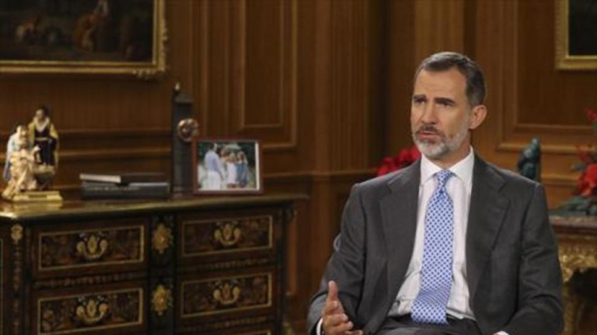 El rey Felipe VI, durante una intervención televisada.