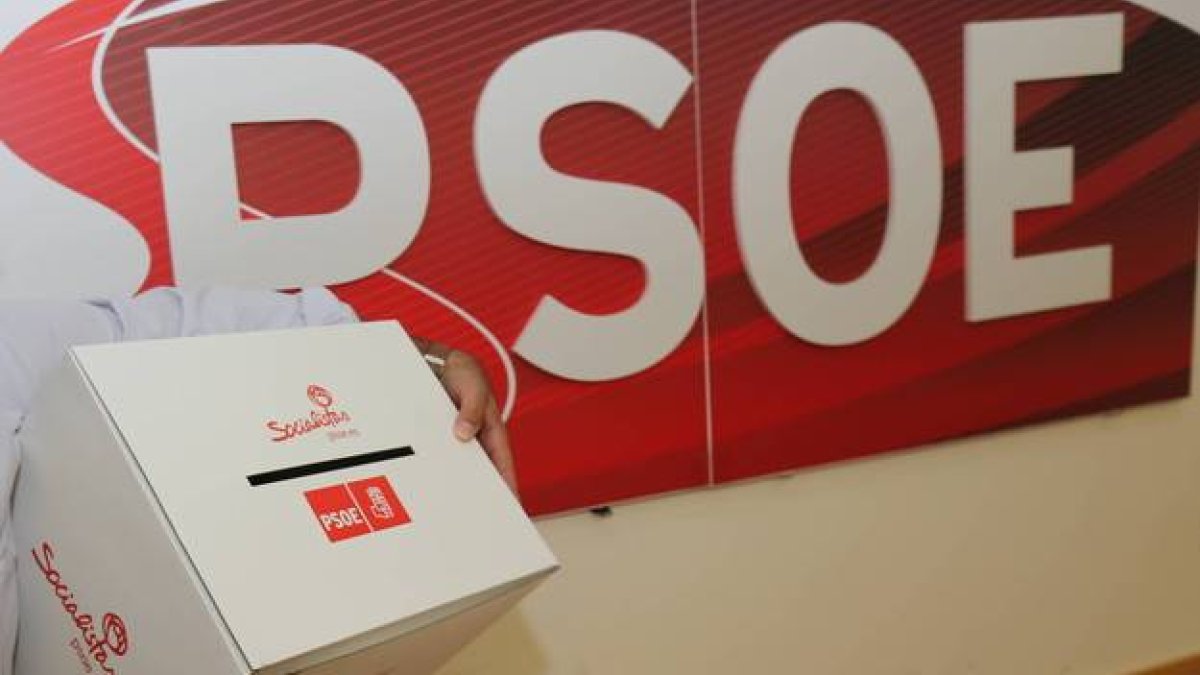 El PSOE tiene listas ya las urnas para la votación en la que se elegirá al líder autonómico el 4 de octubre