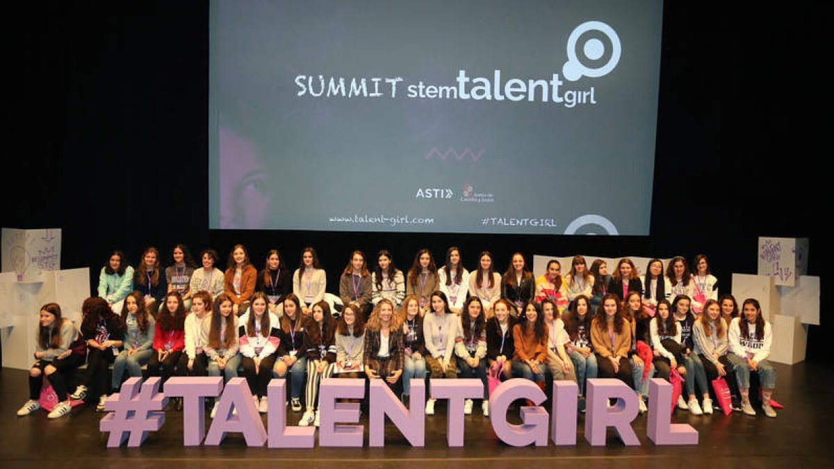 Encuentro autonómico Stem Talent Girl.  DL