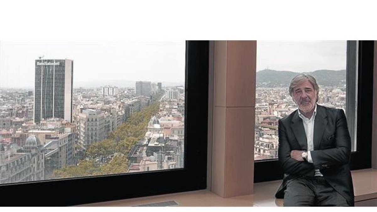 milio Cuatrecasas, en mayo del 2010, en su despacho de Barcelona.