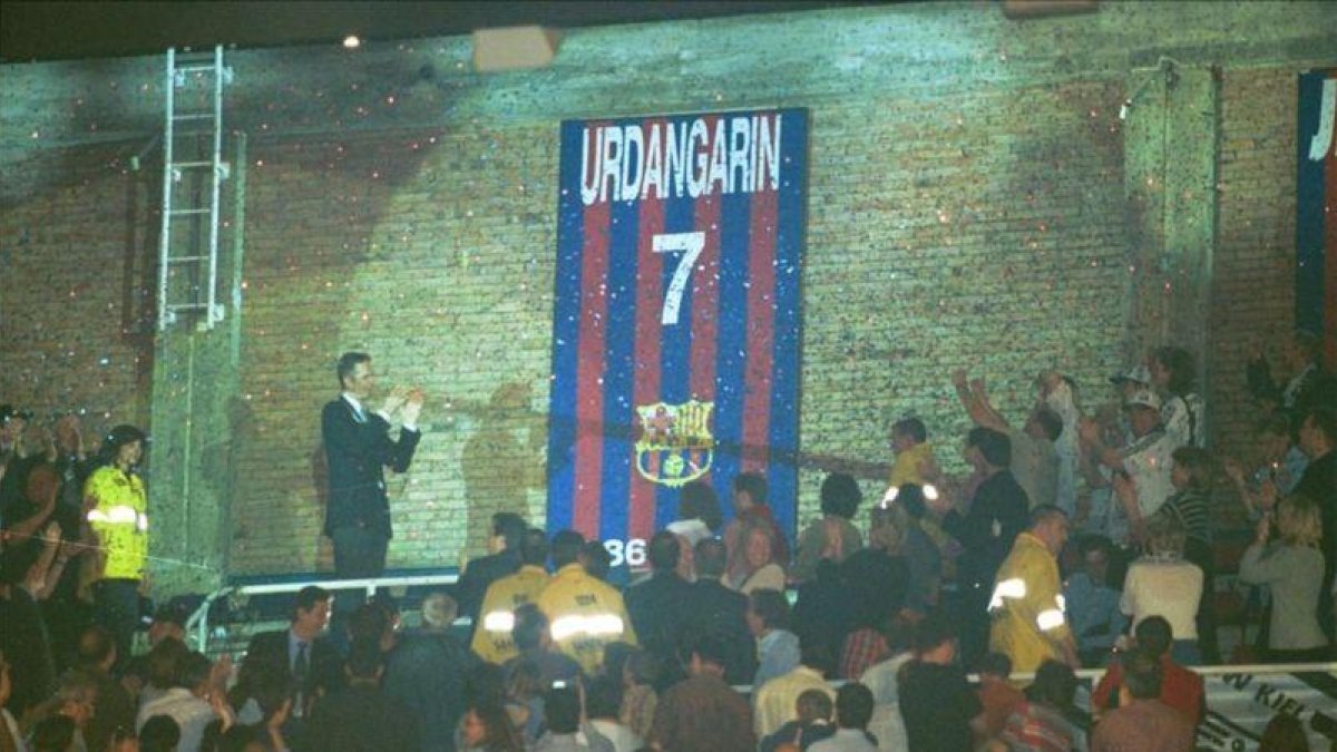 Urdangarín, el día en que se retiró su camiseta en el Palau.