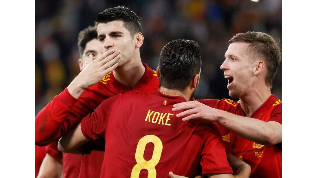 Morata anotó los dos primeros tantos de la selección española en la goleada de los de Luis Enrique frente a Islandia. LAVANDEIRA