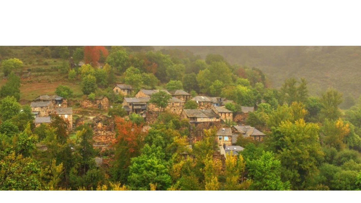 Vista del pueblo de Los Montes de la Ermita. ECOURBAN