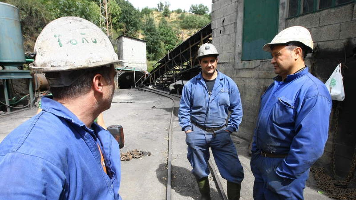 Mineros de interior, pertenecientes a la explotación de carbón de Alto Bierzo.
