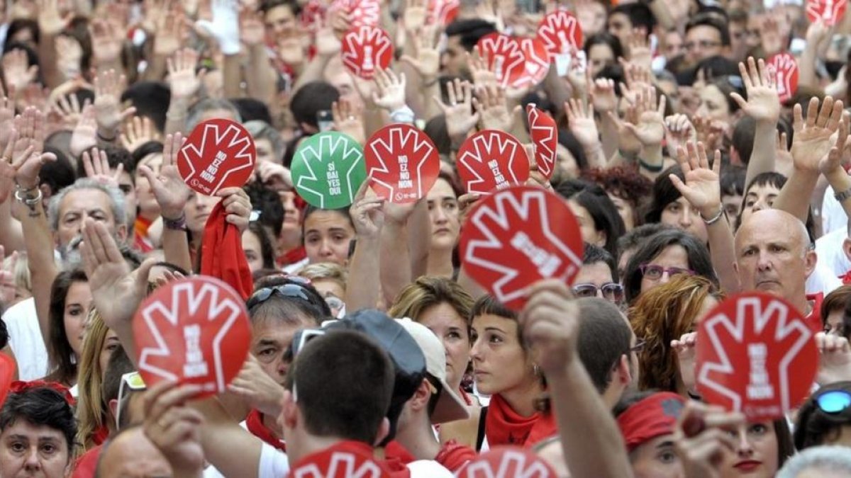 Concentración de protesta en Pamplona, el pasado 7 de julio, contra la agresión sexual a una joven de 18 años.