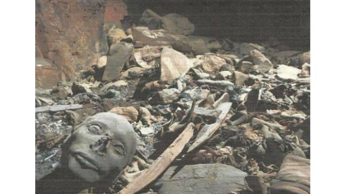Restos de las 50 momias pertenecientes a la 18ª dinastía de faraones halladas en Luxor.