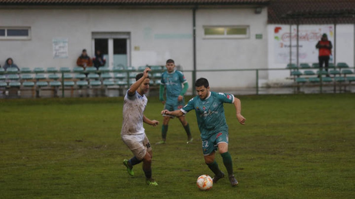 Partido de fútbol Atlético Astorga - Unami. F. Otero Perandones.