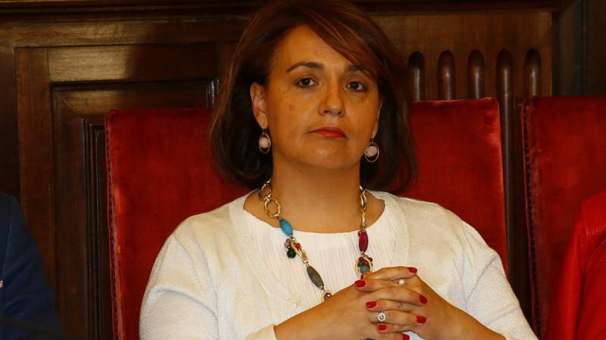 Nuria Lesmes, concejala de Personal en funciones.