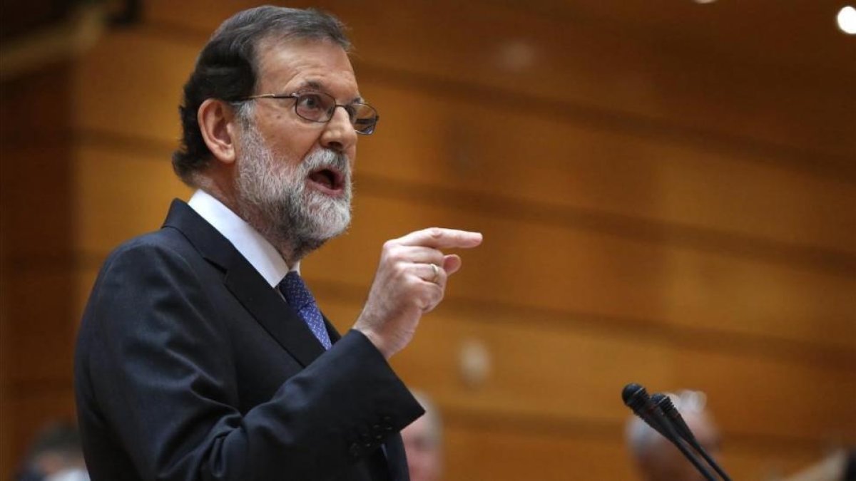 El presidente el Gobierno, Mariano Rajoy, durante el debate del Senado sobre el 155