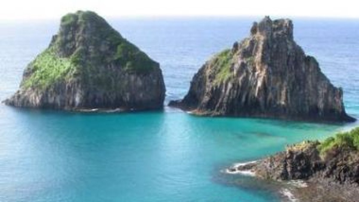 Imagen de la isla de Fernando de Noronha, en Brasil.