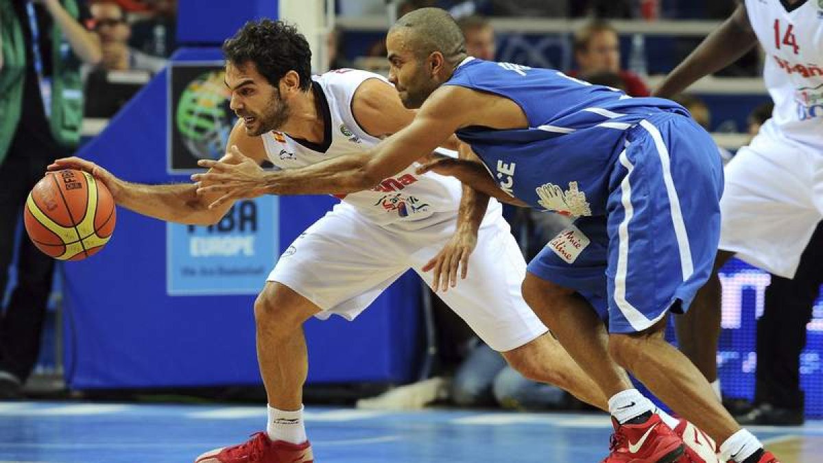 Calderon supera a la estrella de Francia, Tony Parker. El base español estuvo brillante en su faceta al igual que el resto de compañeros. El premio no podía ser otro que el título.