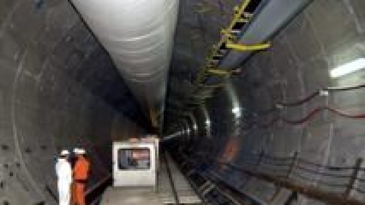 Aspecto de uno de los túneles de la línea de Alta Velocidad que atraviesa la sierra de Guadarrama