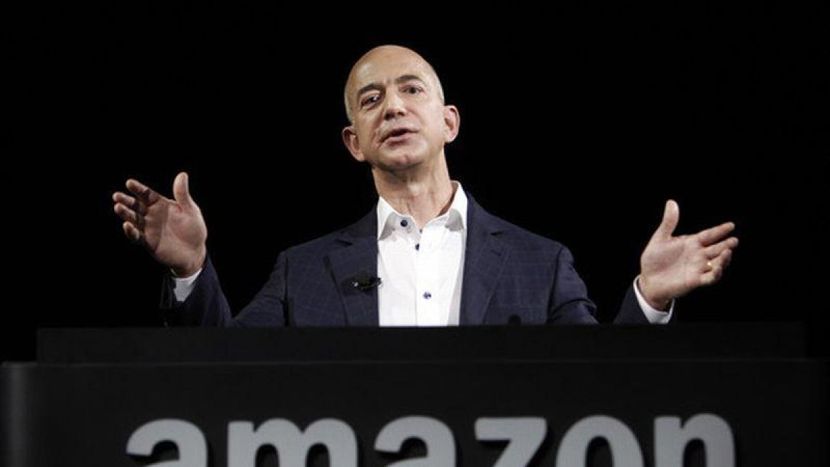 El consejero delegado de Amazon, Jeff Bezos, durante una conferencia, en Santa Monica (California).