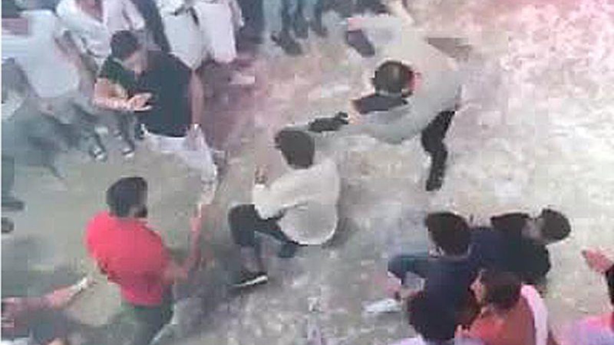 Imagen de la agresión mortal al joven italiano en Lloret.