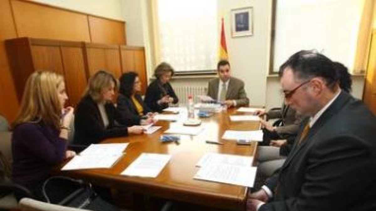 Reunión de los jueces de Ponferrada con el magistrado decano, en enero de este año.
