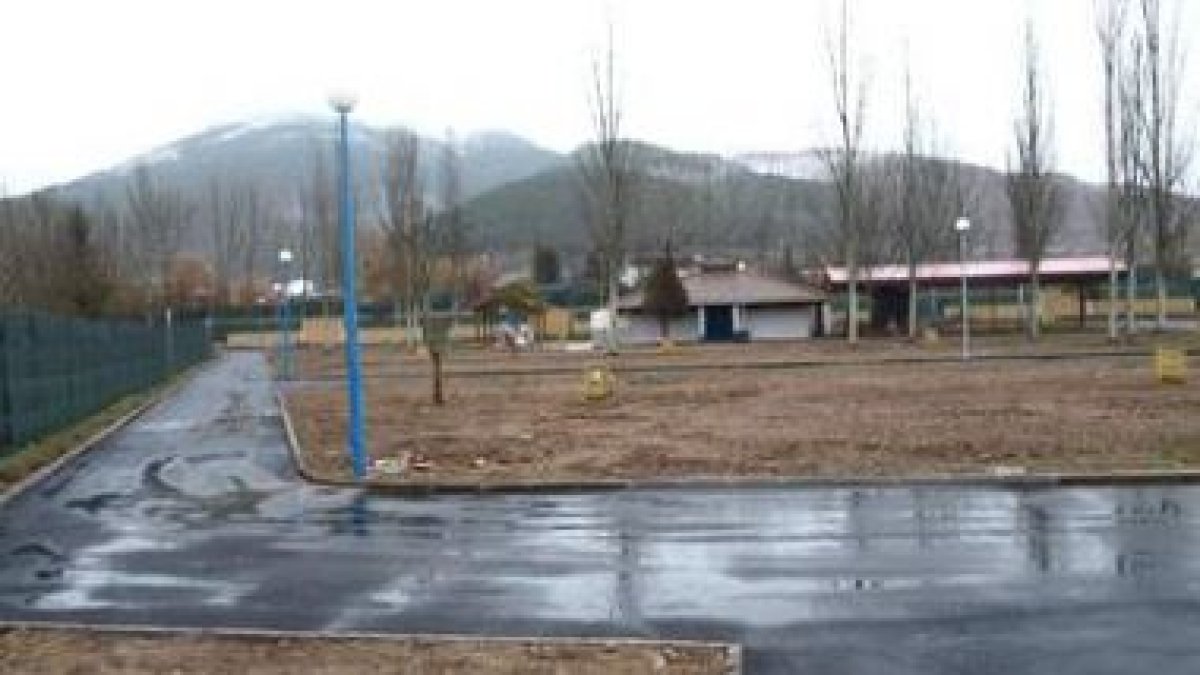 El cámping municipal de Cistierna ha sido remodelado con los fondos mineros.