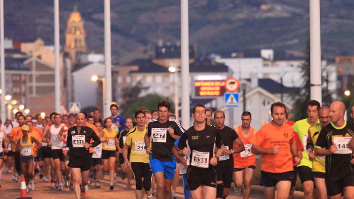 La media maratón nocturna alcanza su quinta edición.
