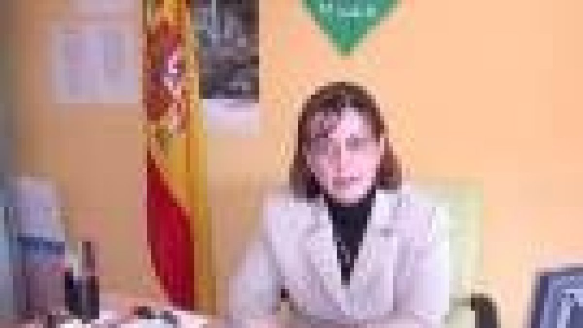 María Belén Alonso, en su despacho en el Ayuntamiento de Santa Marina del Rey