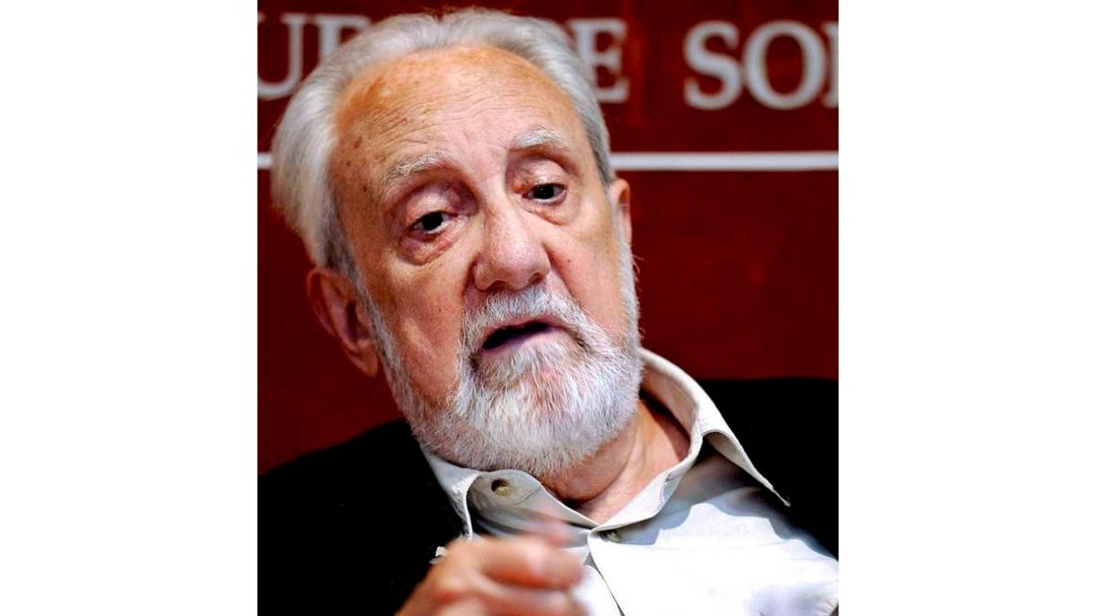 El escritor leonés Antonio Pereira (1923-2009).