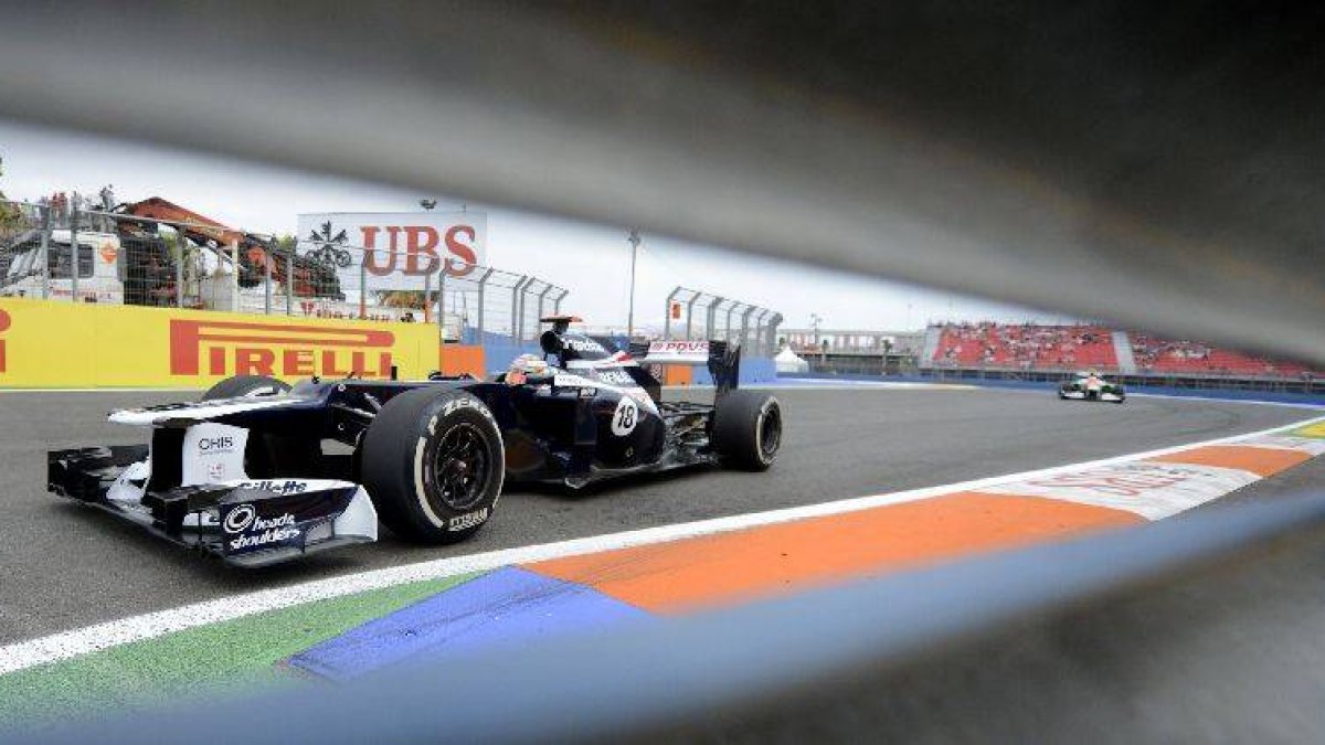 Pastor Maldonado, en el circuito de Valencia.