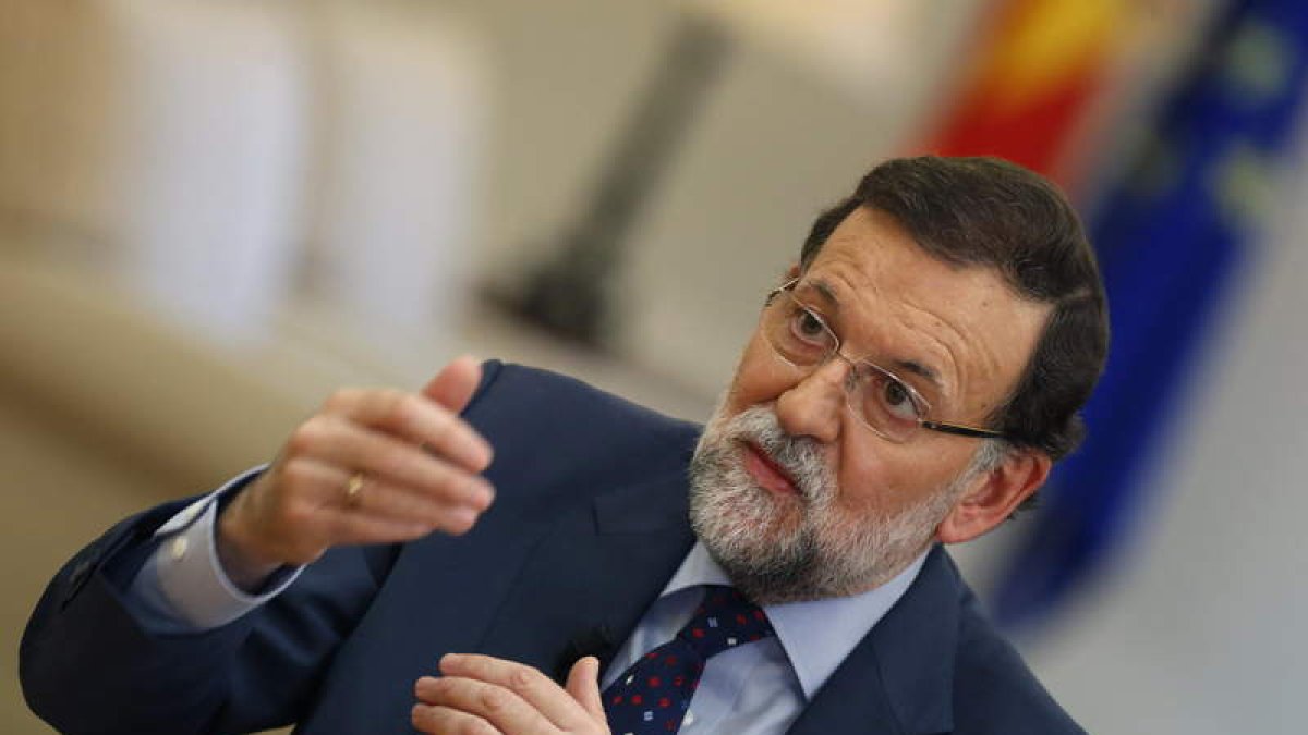 El presidente del Gobierno, Mariano Rajoy, durante una entrevista concedida ayer a Efe.