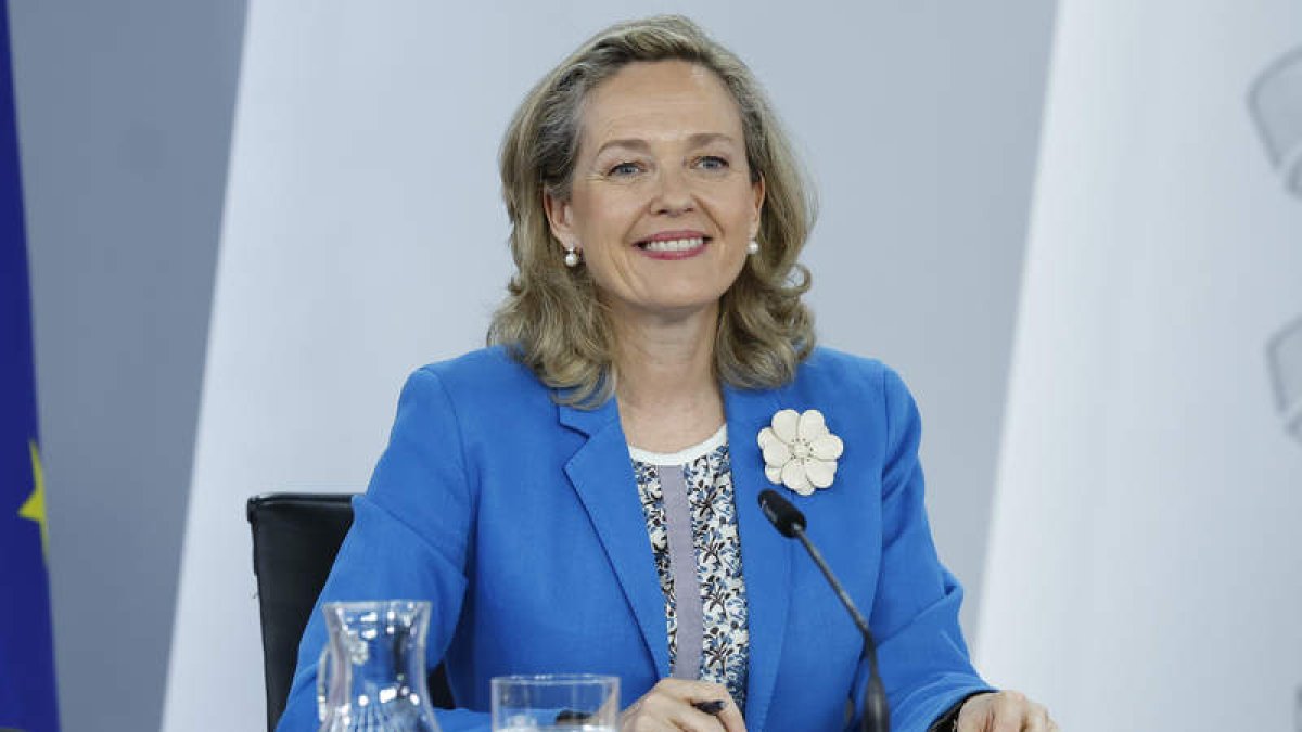 La ministra de Economía y vicepresidenta primera, Nadia Calviño. CHEMA MOYA