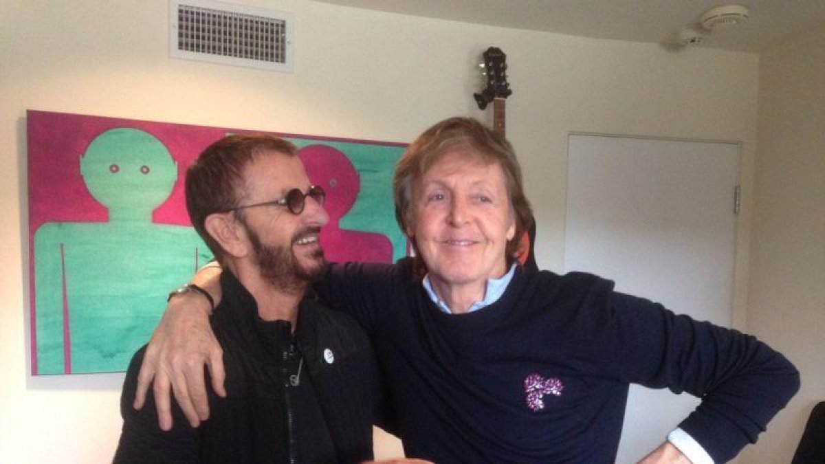 Ringo Starr y McCartney, en la foto que el primero ha colgado en su cuenta de Twitter.