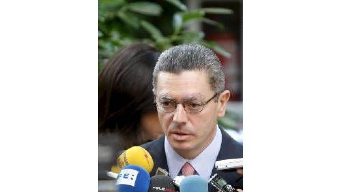 El alcalde de Madrid, Alberto Ruiz-Gallardón, mostró respeto por el fallo