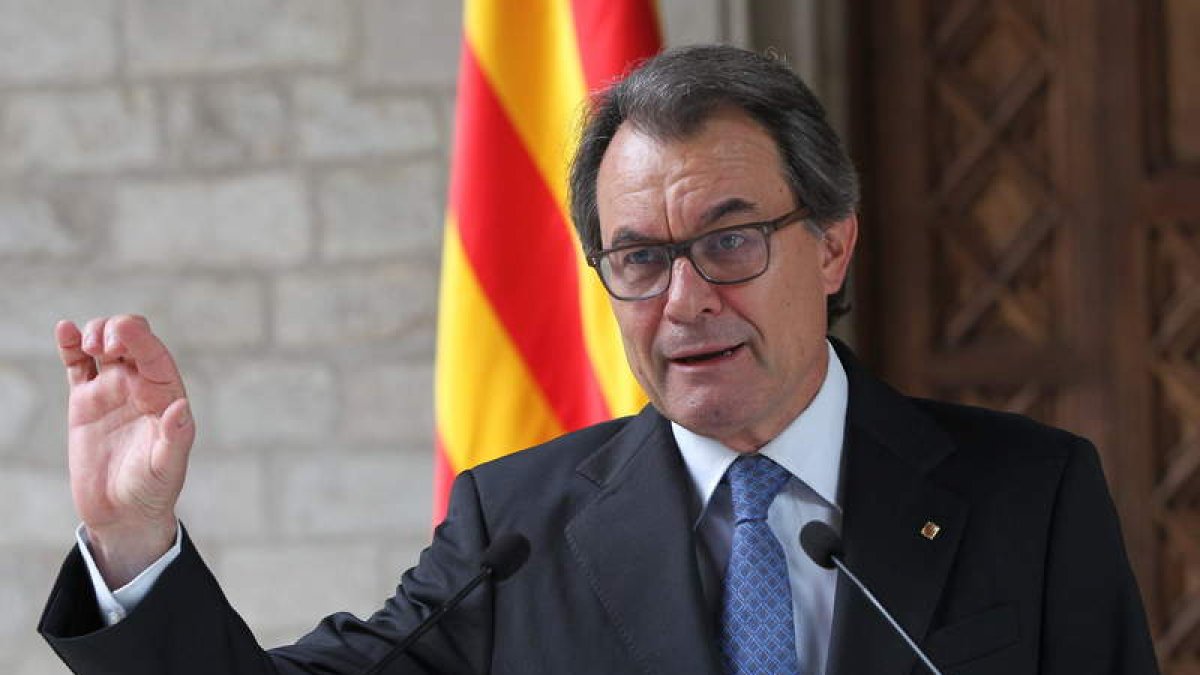 El presidente catalán consigue la lista unitaria.