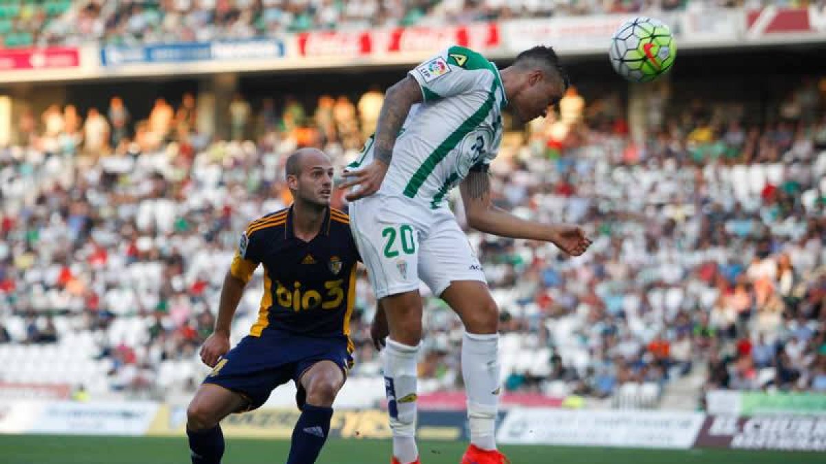 La Ponferradina no consiguió puntuar fuera del Toralín.