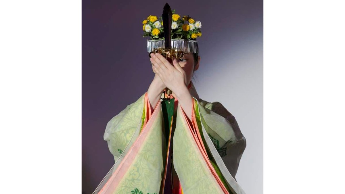 Los kimonos irrumpieran en 2010 con diseños para las más atrevidas pero enseguida consiguieron abrirse un hueco en los estilismos del día a día. Ahora son un fondo de armario.