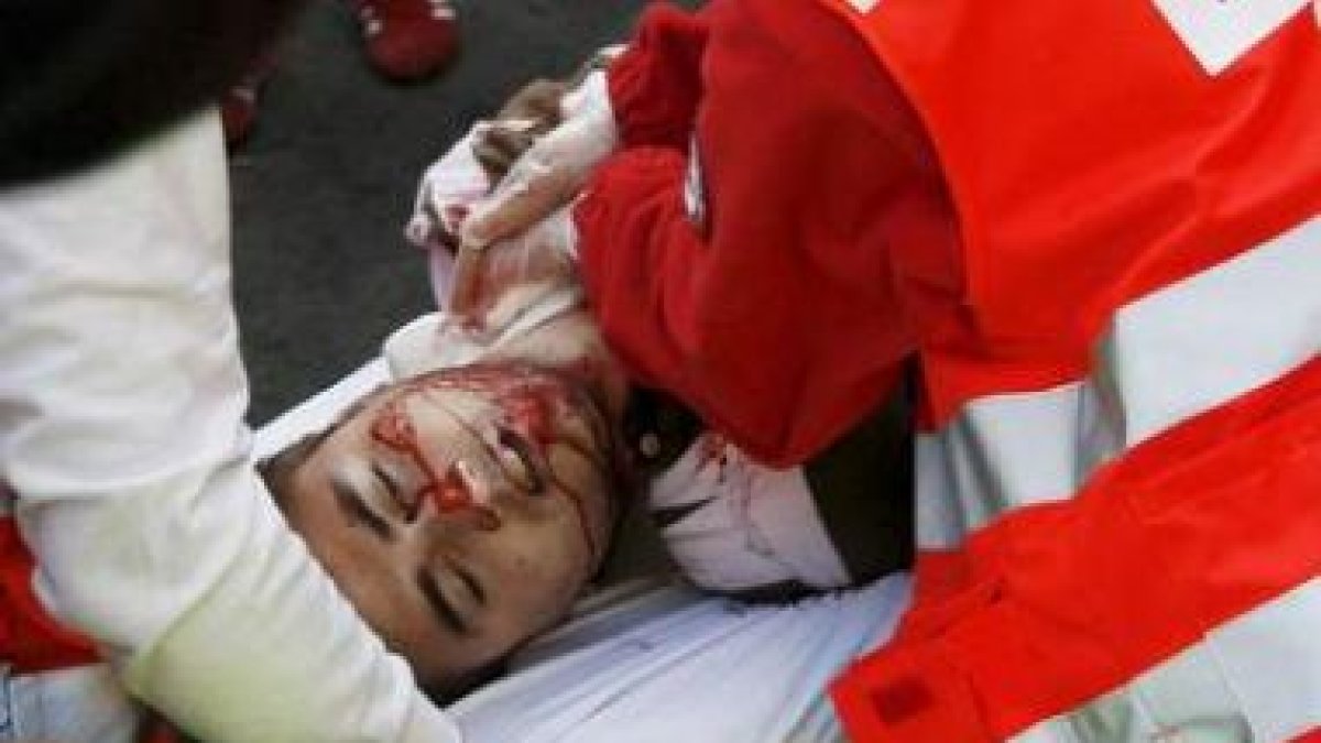 Daniel Jimeno Romero fue atendido sin éxito por personal de la Cruz Roja.