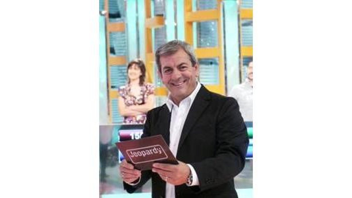 Carlos Sobera presenta el nuevo conurso de Antena 3 «Jeopardy»