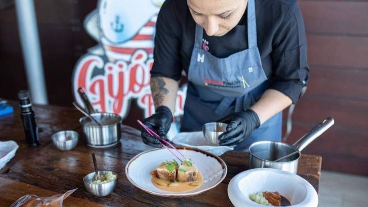 La tradicional degustación del bonito ha llegado hasta nuestros días para convertirse en una propuesta gastronómica de primer nivel y de alcance nacional.                      DL